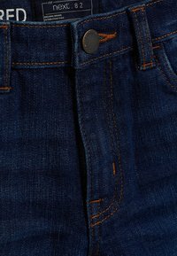 Next FIVE POCKET - Prigludę džinsai - blue