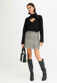bonprix Maglione - black