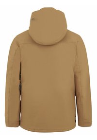 Chaqueta impermeable marrón con capucha, textura suave y diseño minimalista. Incluye bolsillos laterales y un logo en la parte posterior.