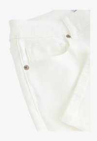 Selected, white