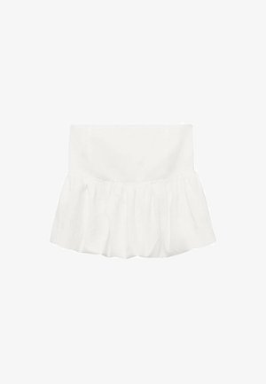 Bela ruffled mini krila z elastičnim pasom. Narejena iz lahkega materiala, ima nabran teksturo ob robu.