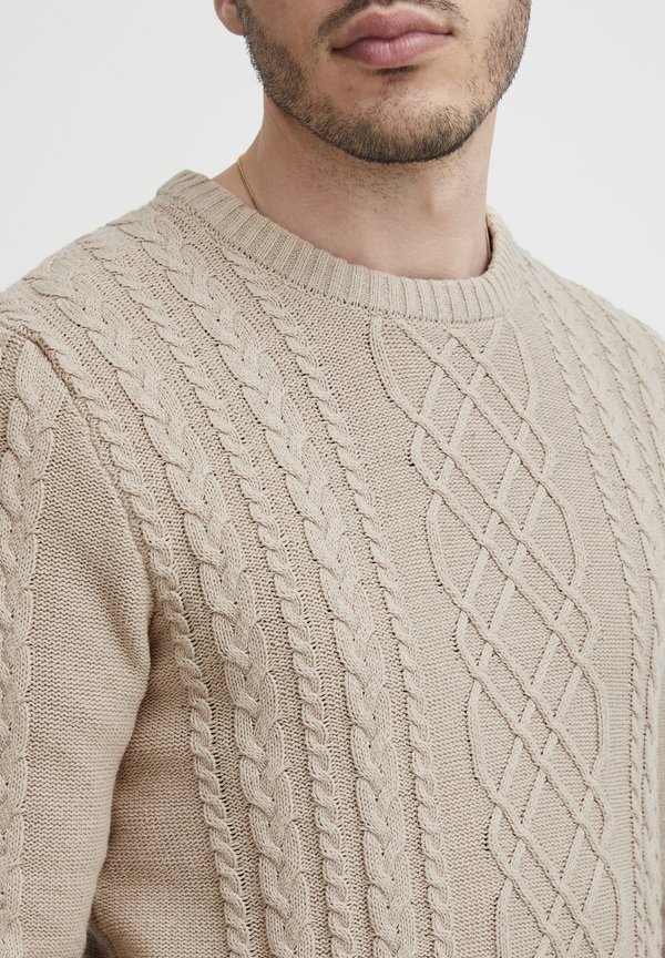 PRJamal - Jumper - humus3