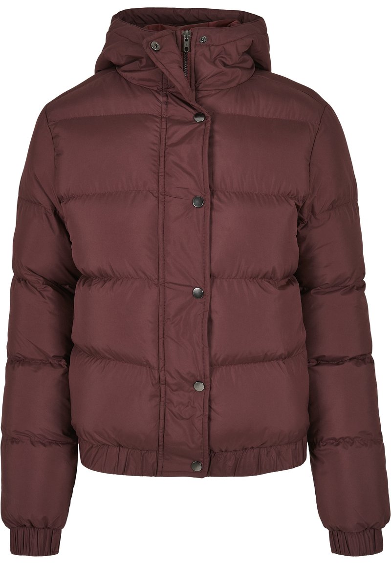 Burgunderfarget puffjakke med hette, med en quiltet design, frontknapper, elastiske mansjetter og en tilpasset midje for varme.