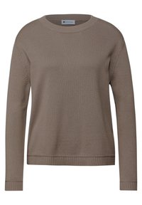 Pull marron tricoté avec un col rond, des manches longues, des poignets et un ourlet côtelés. Présente un tissage texturé, étiquette visible au niveau du col.