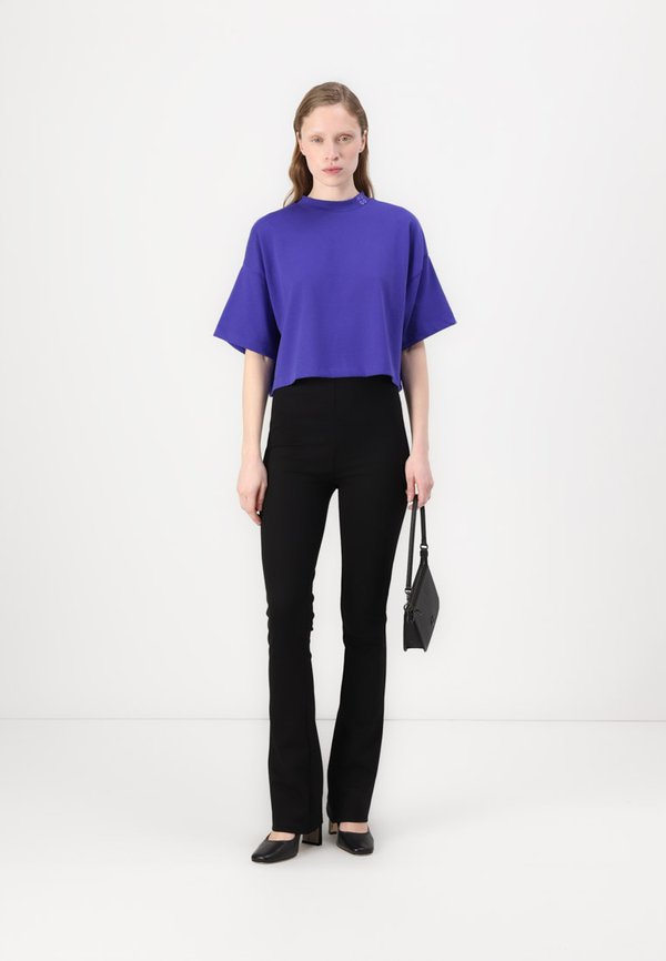 DAMELODY - Basic T-shirt3