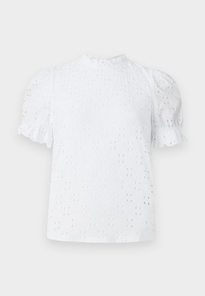 Fehér, rövidujjú blúz magas fodros gallérral, fűzőmintás részletekkel és megfelelően szabott, puffos ujjakkal.