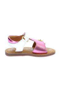 Sandal in metallo rosa e bianco con fibbia laterale, design aperto, soletta interna marrone con motivi floreali e suola in gomma piatta.
