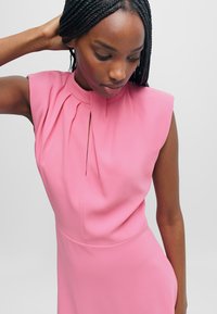 HUGO KESANA - Day dress - open pink