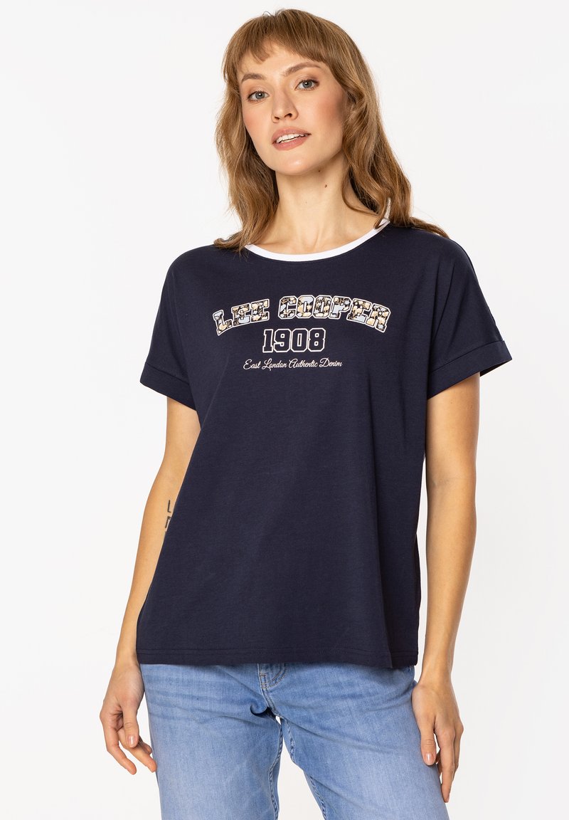 Lee Cooper - T-shirt z nadrukiem