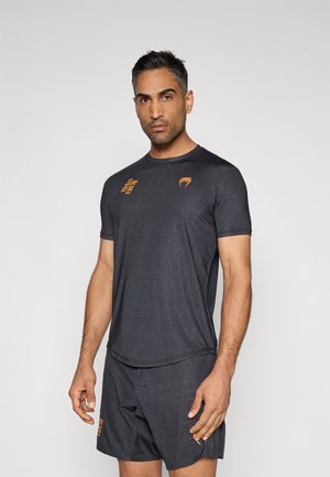 ARES - T-shirt estampada - black/gold-coloured