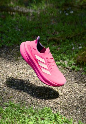adidas Performance ULTRABOOST 5X - Silniční běžecké boty - shock pink/aurora plum
