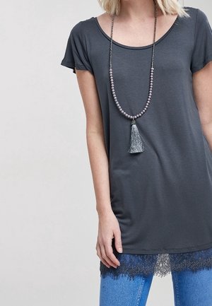 T-shirt con stampa - grey