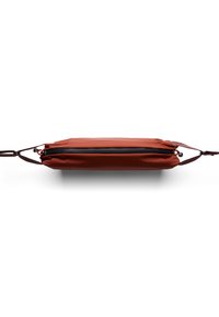 Bellroy LITE SLING - Gürteltasche - clay