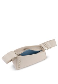 Borsa a tracolla in pelle beige con una texture liscia, forma rettangolare, chiusura con zip e interno azzurro. Dotata di tracolla regolabile.