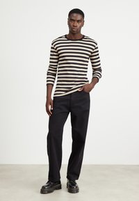 Mads Nørgaard MIDI RIB TOBIAS TEE  - Camiseta de manga larga - seneca rock/black