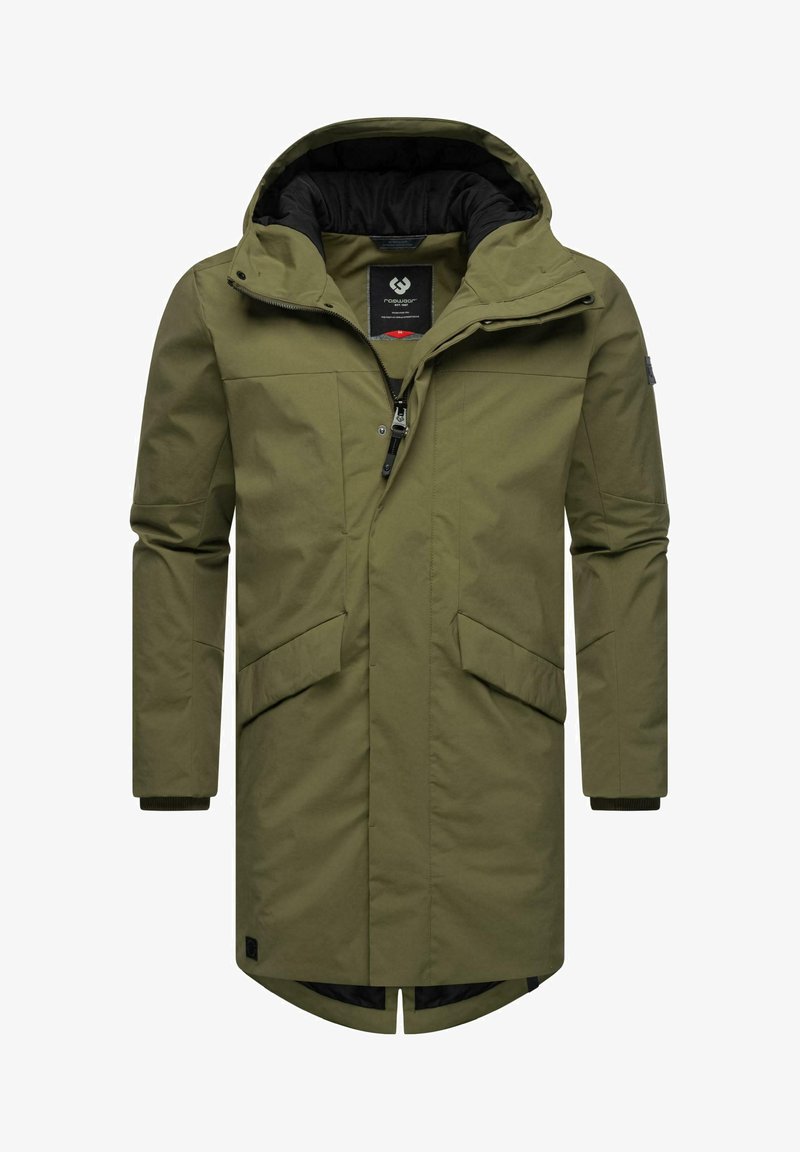 Maslinasto zeleni parka kaput s kapuljačom, zatvaranjem na patentni zatvarač, dva velika prednja džepa i rebrastim manžetama. Izrađen od izdržljive tkanine s glatkom teksturom.