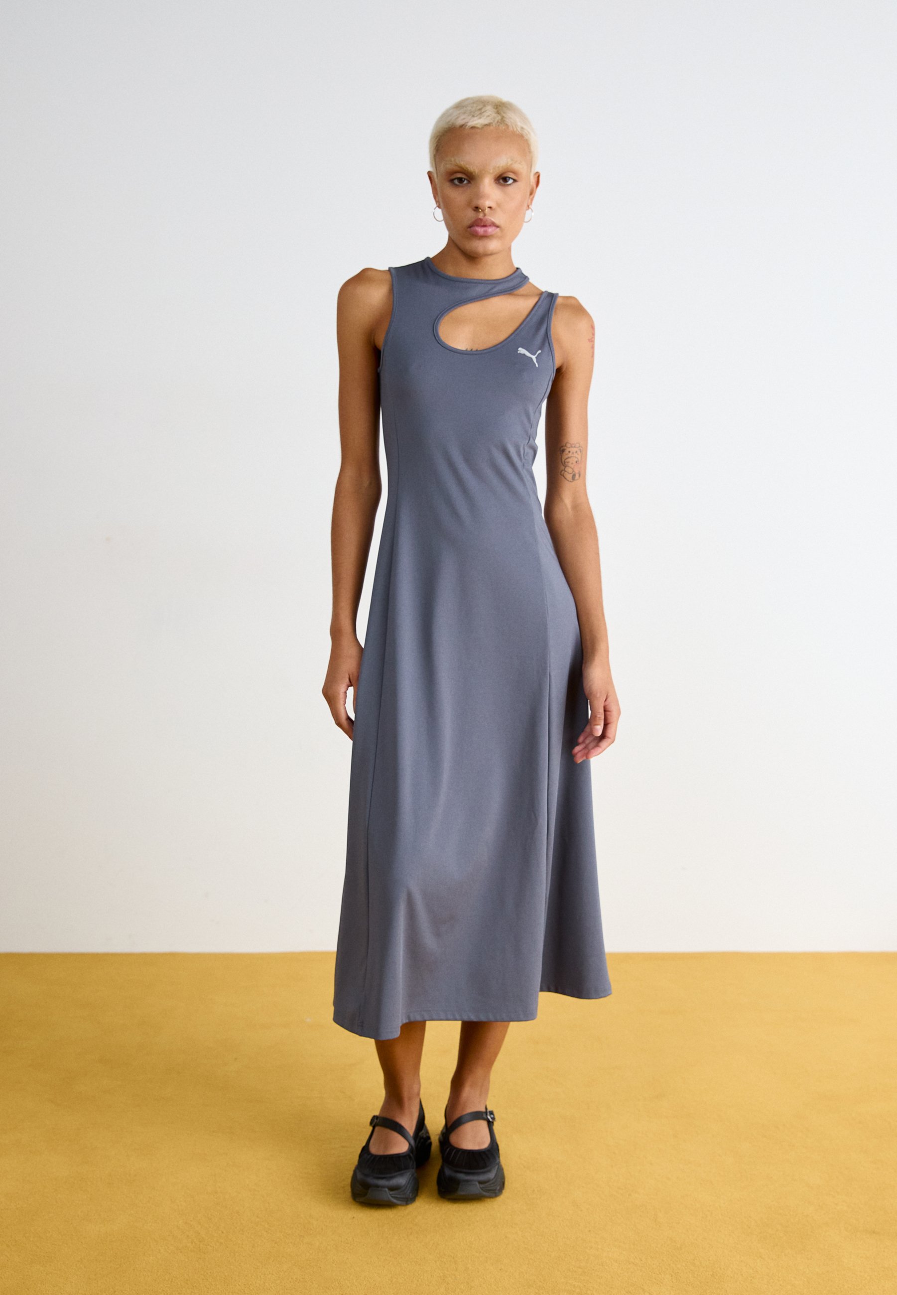 puma dress grey PUMA Womens Essential Slim Tee Dress Light Grey Heather / M