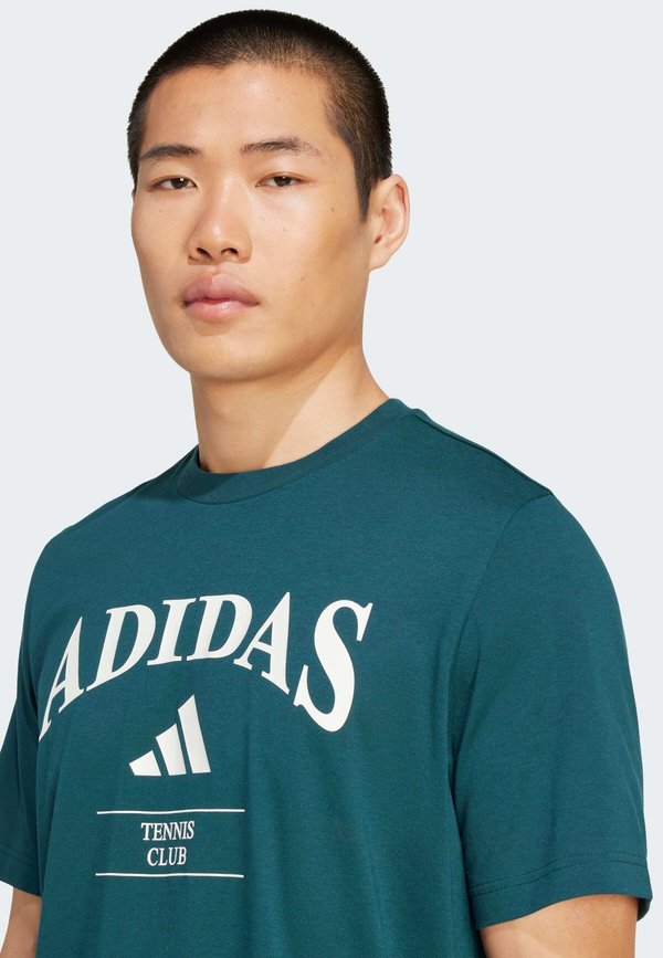 HERITAGE GRAPHIC TEE - Sports T-shirt - aurora ivy3