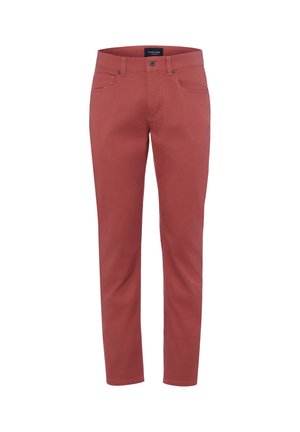 Men's slim-fit rust-colored trousers with front pockets and a button closure, displayed on a white background.