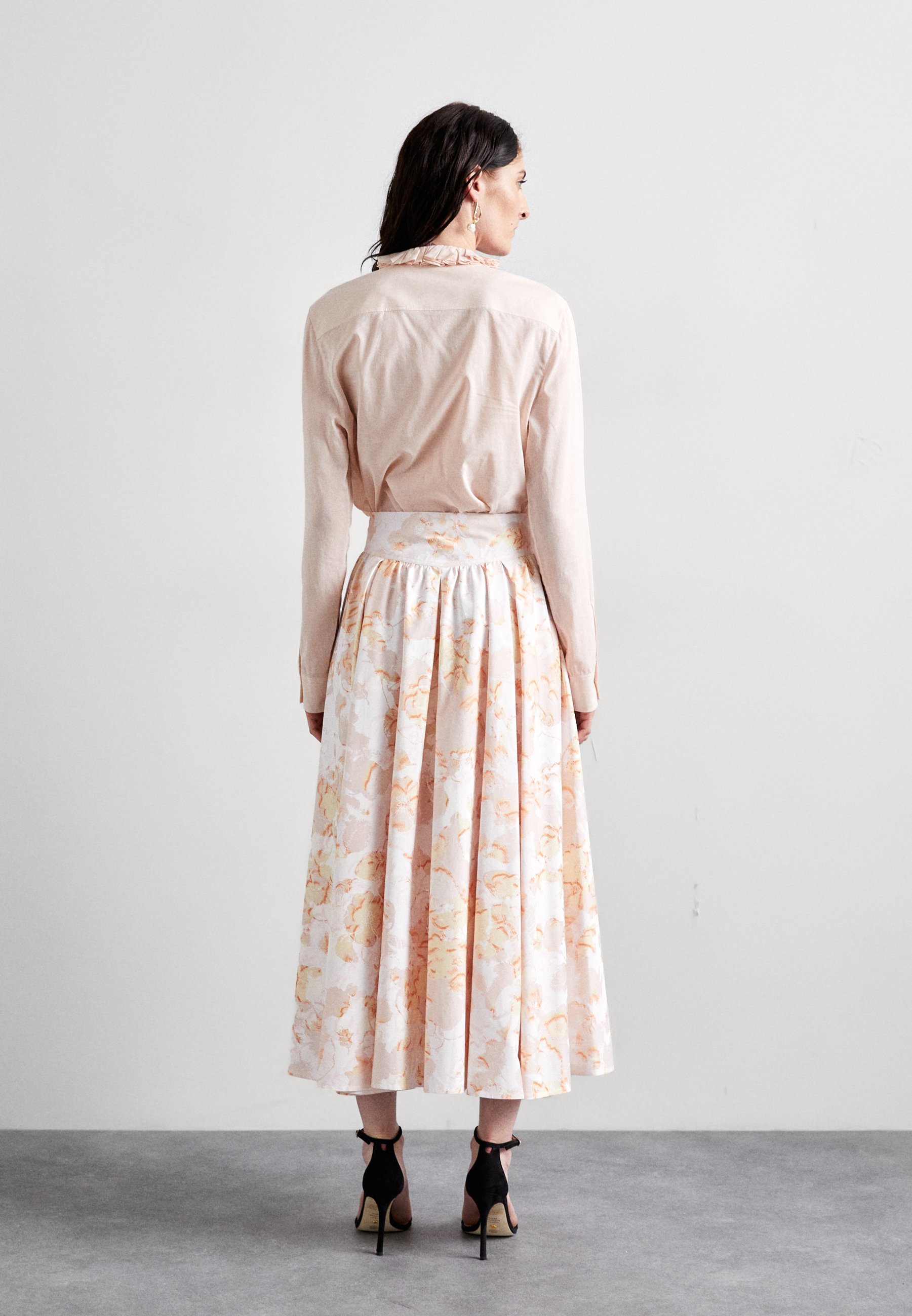 スカート PHILOSOPHY DI LORENZO SERAFINI WOMAN SKIRTS PHILOSOPHY BY LORENZO SERAFINI GREEN SKIRT WITH PADDLE