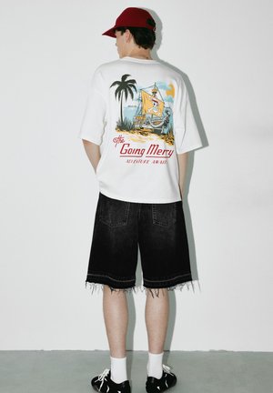 PULL&BEAR, RELAXED FIT ONE PIECE - T-SHIRT - T-shirt imprimé - white