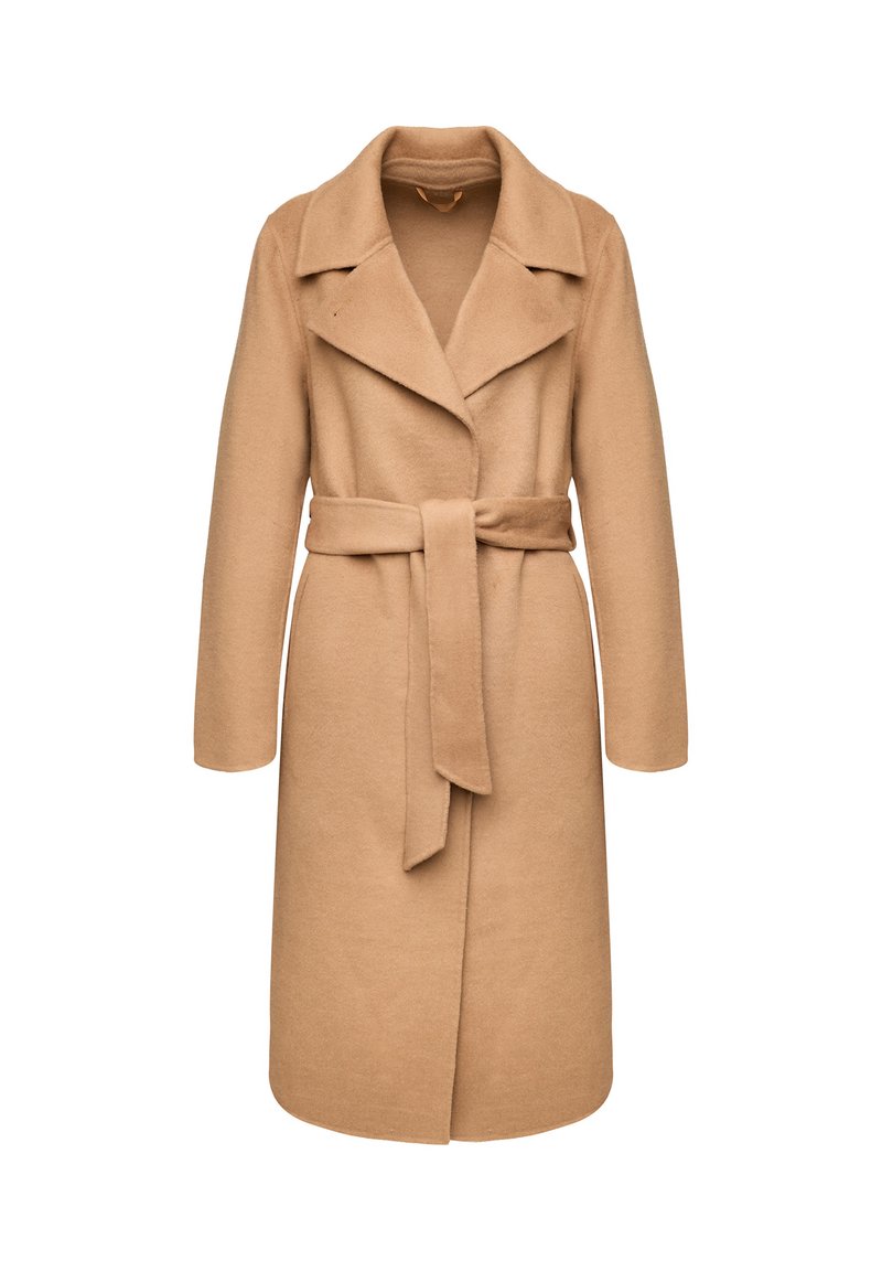 Beige Wollmäntel mit tailliertem Kragen, langen Ärmeln und gebundenem Gürtel. Er hat einen geraden Schnitt und eine weiche Textur für Wärme.