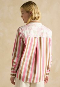 Tom Joule AMILLA LONGLINE - Button-down blouse - pink tan stripe
