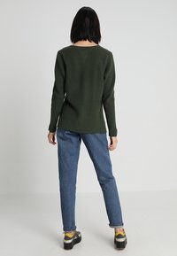 Tommy Jeans Stickad tröja - dark green