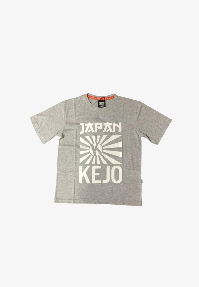 T-shirt in cotone grigio con un design grafico bianco che presenta la scritta "GIAPPONE" e "KEJO", inclusi raggi che richiamano un motivo a raggiera.