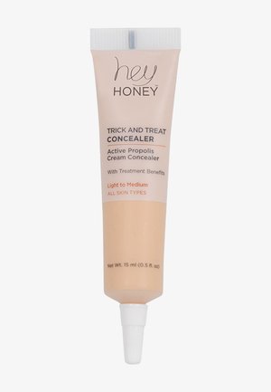 TRICK AND TREAT ACTIVE PROPOLIS CREAM CONCEALER - Concealer - light to medium