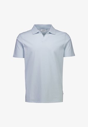 Lichtblauw poloshirt met korte mouwen, gemaakt van katoen met een klassieke kraag en een lichte, gladde textuur. Voorzien van een subtiel merklabel.