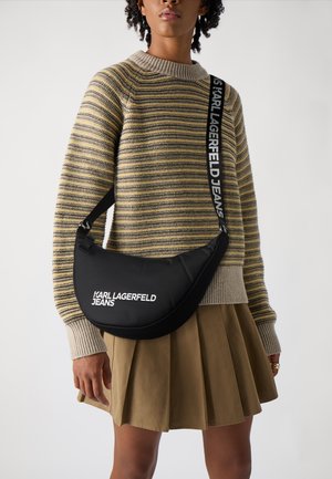ESSENTIAL SLING BAG - Cross body bag - black
