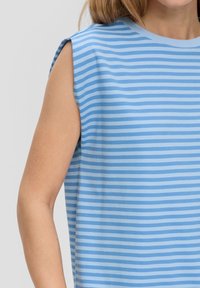 s.Oliver - T-shirt z nadrukiem