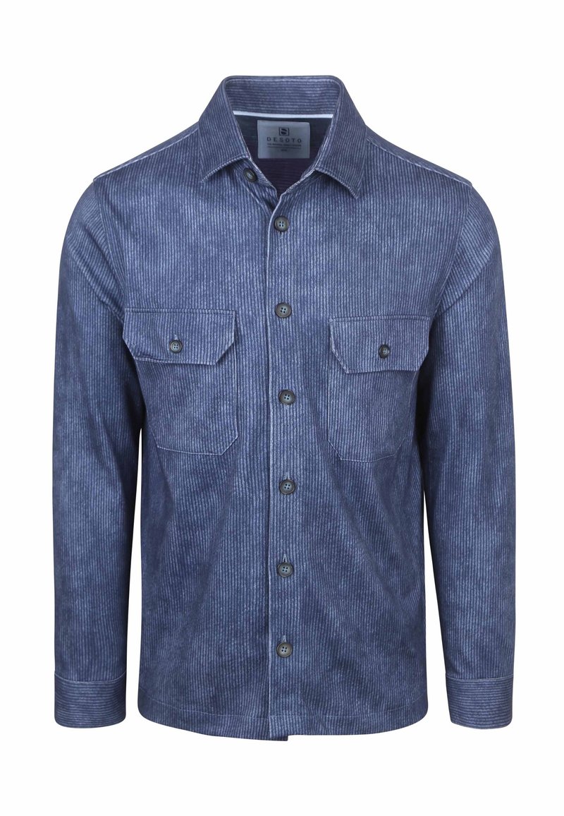 Marineblauwe corduroy blouse met lange mouwen, puntige kraag en twee borstzakken. Bevat verticale ribbels en een knoopsluiting aan de voorkant.