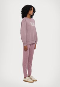 EA7 Emporio Armani FELPA - Sweatshirt - pink
