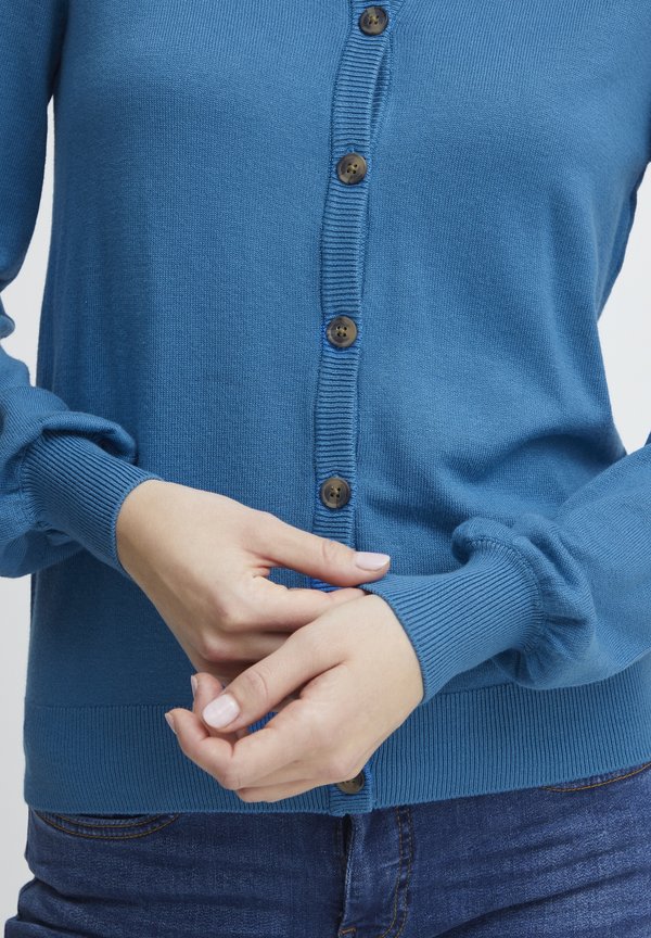 FRBlume - Cardigan - daphne3