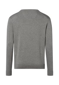 Grauer Strickpullover mit Rundhalsausschnitt, langen Ärmeln und gerippten Bündchen und Saum sowie einer glatten Textur. Nur Rückansicht.
