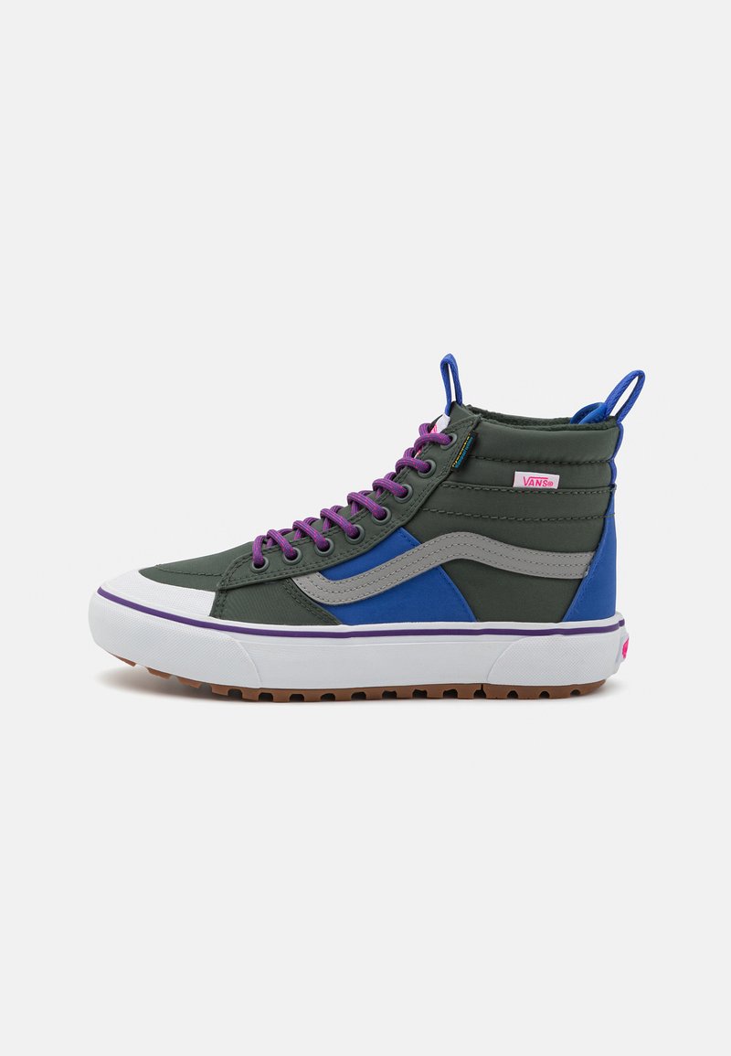 Sneakers high