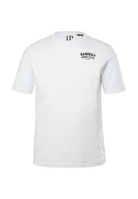 Camiseta de algodón blanca de manga corta. Presenta texto negro que dice "BANDERA RODEO TEXAS EST. 1978" en la parte izquierda del pecho.