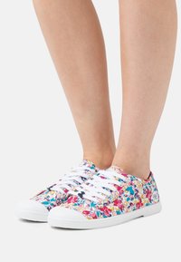 Le Temps Des Cerises BASIC  - Baskets basses - dahlia