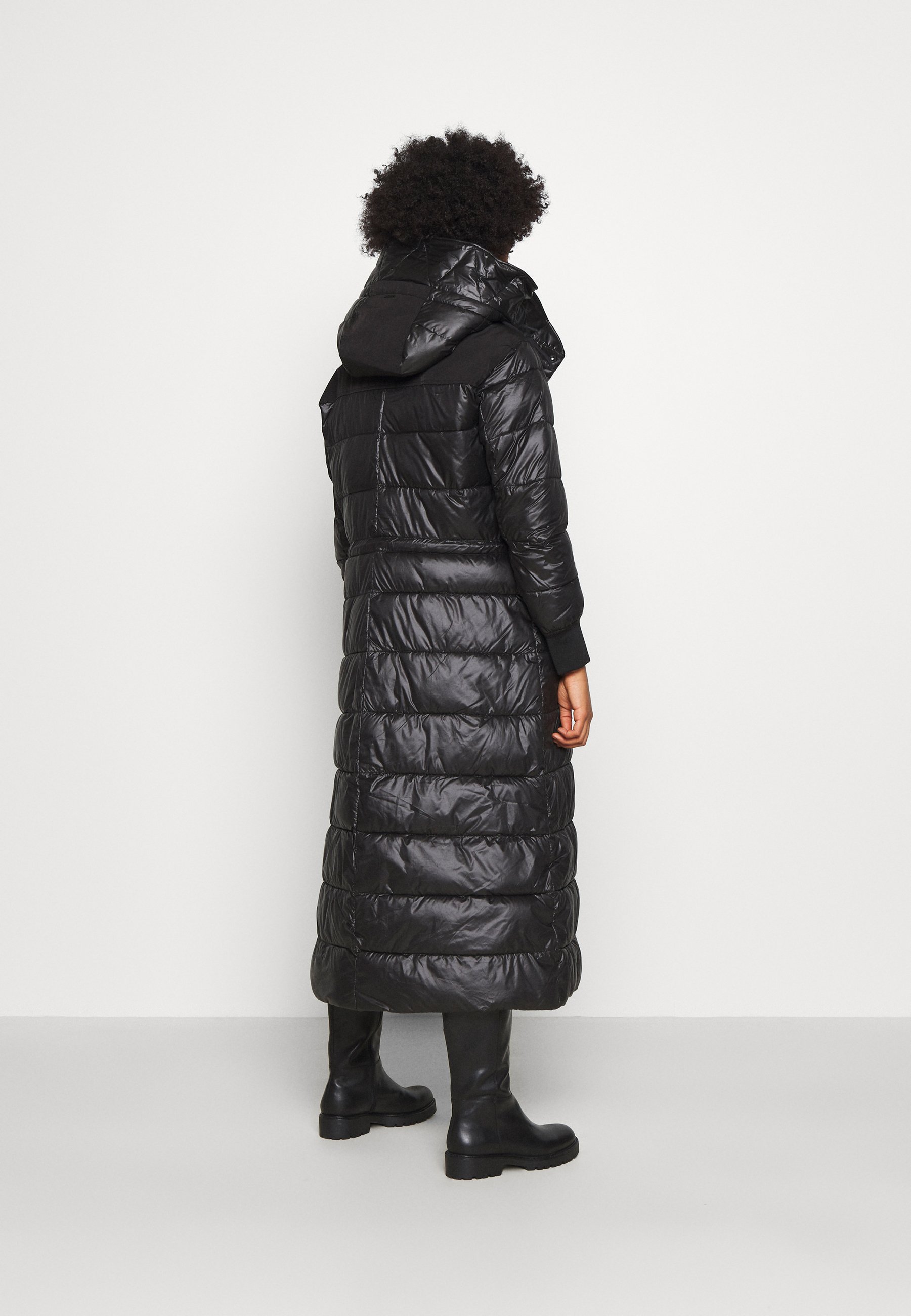 G Star EXTRA LONG HOODED PADDED PUFFER Vinterkåpe frakk Svarte G Star Jakker | Dame | Ny jakke på nett hos Zalando