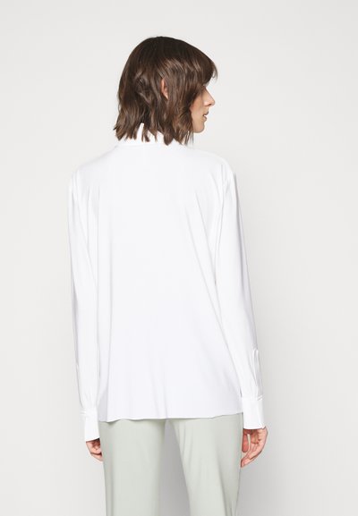 Norma Kamali COLLAR STAND - Button-down blouse - snow white