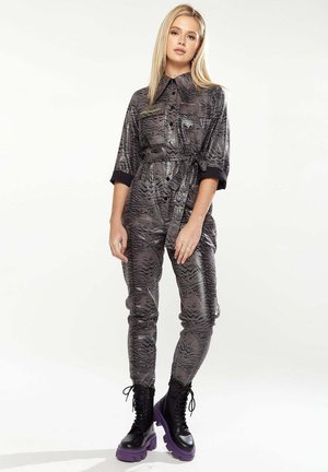WET LOOK ZEBRA STRIPE - Jumpsuit - grey