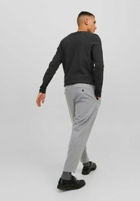 Jack & Jones JPSTKARL JJBANKS Chino SN, zwart, 36W x 36L