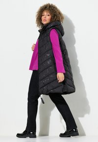 Ulla Popken HYPRAR LONG QUILTED - Väst - black