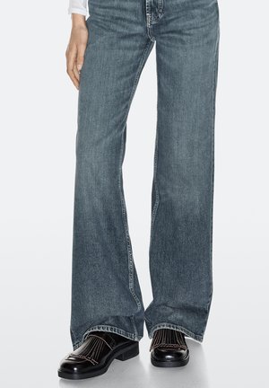 Massimo Dutti BUCKLED DERBY WITH FRINGE - Slip-ons - black