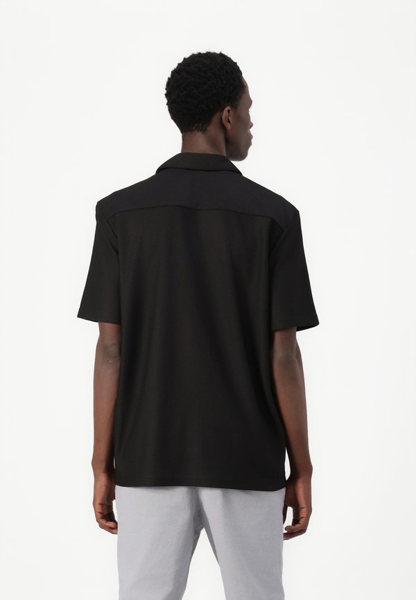 ONSKARI LIFE RLX RESORT SS PLIZZE  - Shirt4