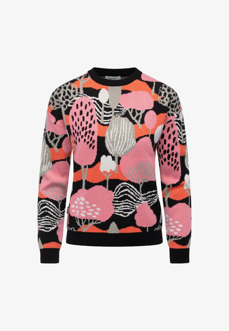Bunter Pullover mit abstrakten Muster von Bäumen und Blättern in Pink, Orange, Schwarz, Weiß und Grau, mit einem schwarzen Kragen und Bündchen.