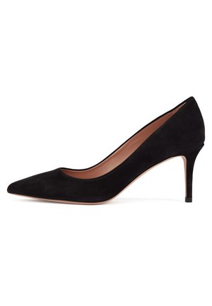 BOSS Pumps - black