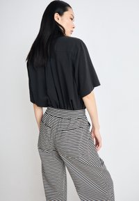 Mads Nørgaard COLIN SONIE PANTS - Housut - black